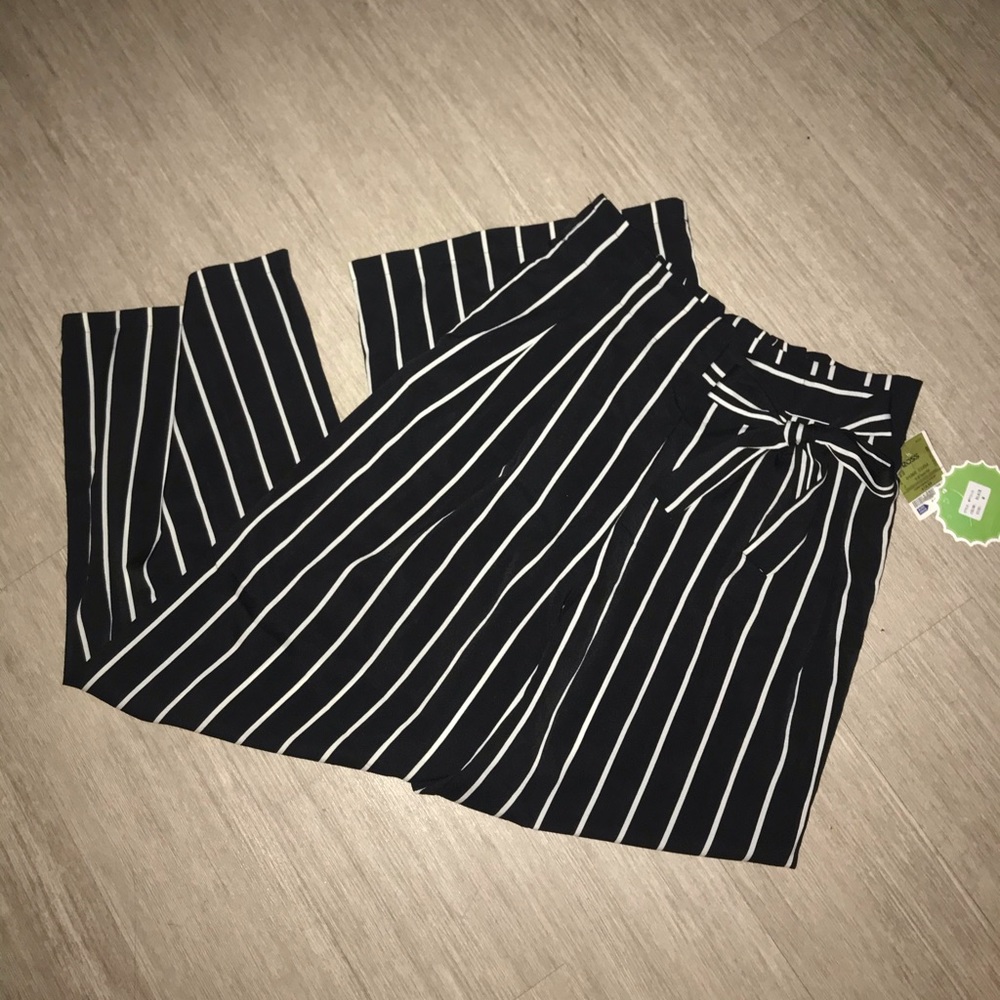 Breezy Pants Size M